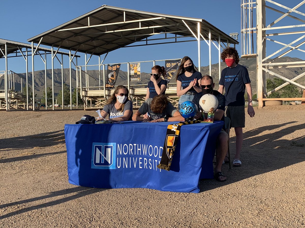 CharlesWiniecki's tweet photo. Congrats to Alamogordo Tiger Soccer’s Bryson Kangas on signing his National Letter of Intent to play at Northwood University in Midland, Michigan! 

Bryson lettered 3 years in both Soccer and Track &amp; Field at AHS. Congrats to Bryson and best of luck in college! https://t.co/SXsOSyZWd7