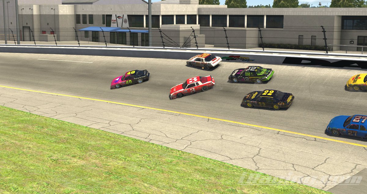 SethEggert91's tweet photo. What. On. Earth.
#firecracker200 | #Fireweeks | #eNASCAR | @eRacr_gg https://t.co/0UApfpA8D6