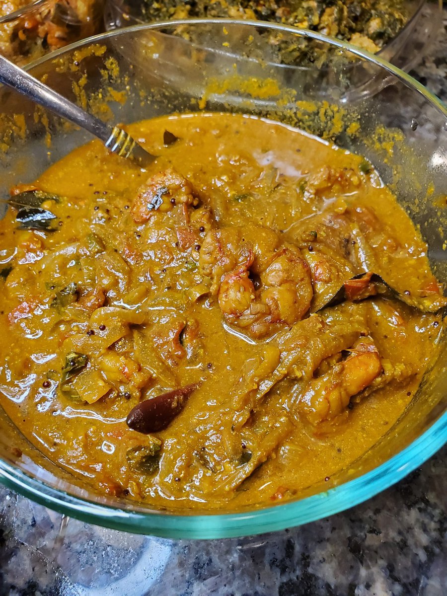 . @rabiasquared inspired me to try a shrimp dish. This is Malabar Shrimp Curry with extra tamarind (I wanted the tang.) Came out spicy, delicious and super tangy. 4/