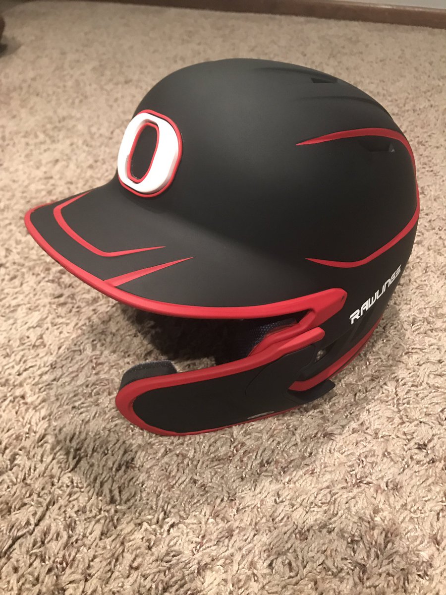 ORed2021's tweet photo. This helmet is lit. 🔥 Something we designed online months ago but corona held it up a bit. Looks like this sweet design was worth the wait. ⚾️
#Rawlings #SwingBling #OmahaTigers https://t.co/FC22ESGiCo