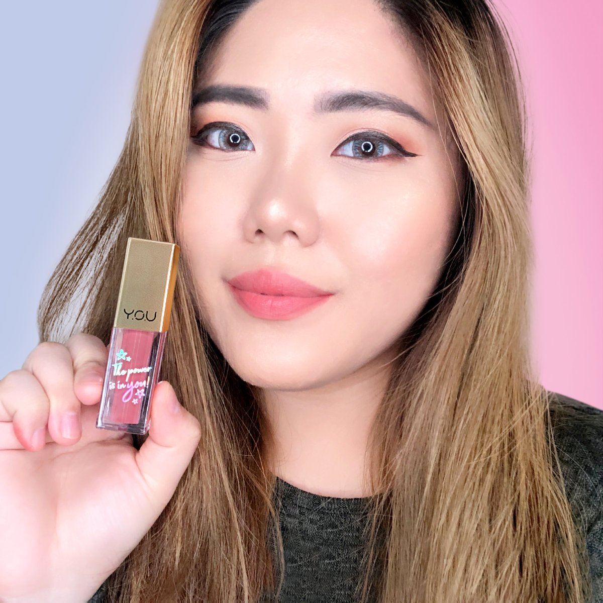 youbeauty_id's tweet photo. #beYOUtygirl butuh lip cream semi matte bertekstur creamy dan ringan dengan warna yang intens? Y.O.U Rouge Satin Lip Cream jawabannya! π§‘
Shade : 13 Mauve Pavlova π
#YOUMakeups #MakeupYOUaja
#YOUTheGoldOne #YOU36RougeLipcream #YOUrColourfulDay https://t.co/VgFHchMQ45
