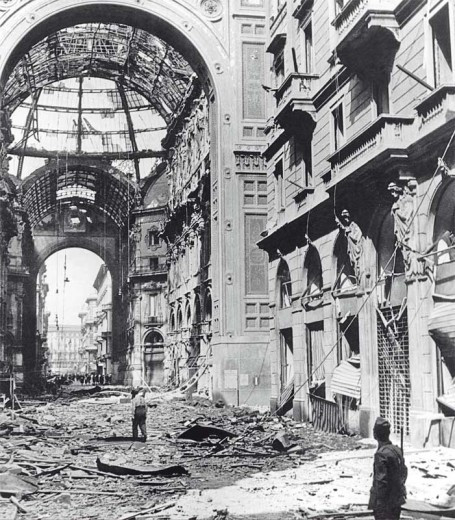 5/ Proposal for road widening and urban “fast roads” were already floated in the 1930s, but only a more traditional project for a wide boulevard cutting through the city center was approved. Then WWII kicked in and the city was among the most heavily hit by the allied bombings