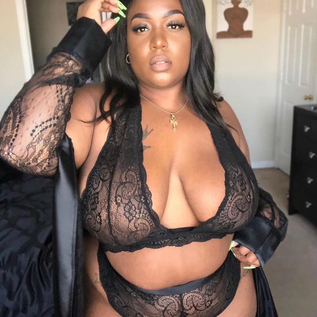 Love, Vera — Know y'all been seeing this gorgeous lingerie circulating on the ‘gram. Gon’ head and snag some. Seriously. Push the GD button. This was made for us, by us. (IG: shoplovevera + owner/founder on Twitter:  @vera_lovevera)  https://www.lovevera.com/ 