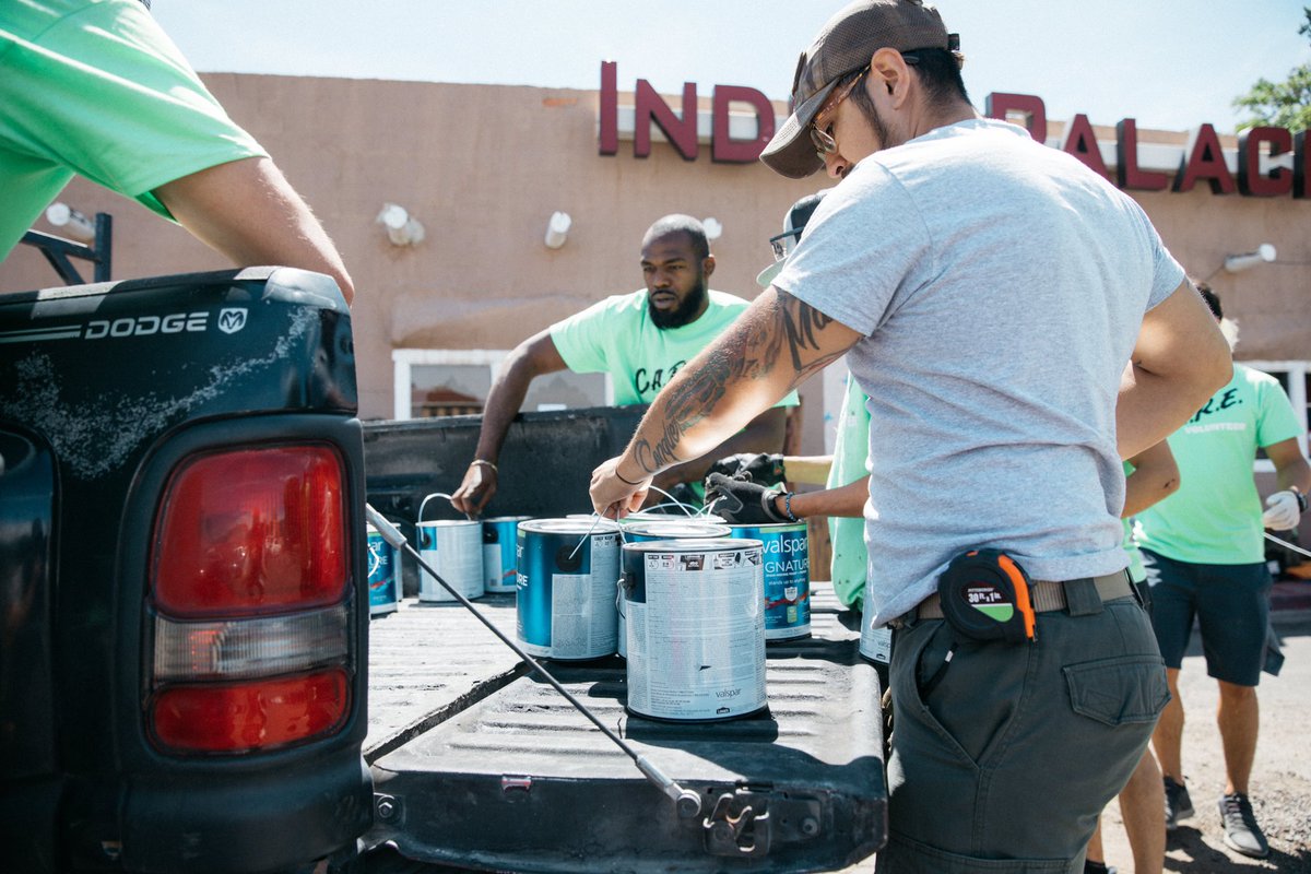 On Monday, Jon Jones and his C.A.R.E group helped clean up a local Sante Fe, N.M. restaurant after it was destroyed and vandalized by a white supremacist group. ( &   @thefoxidentity)