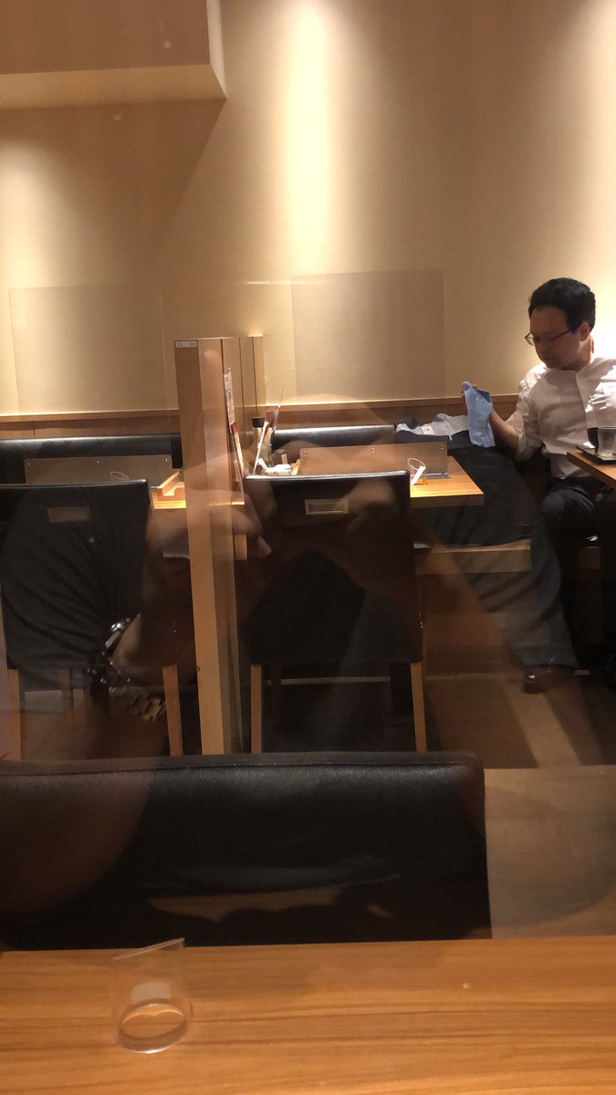 imo_ceo's tweet image. 国立のやよい軒に来た。

ここまでざっくりとシールドされてると安心感半端ない。