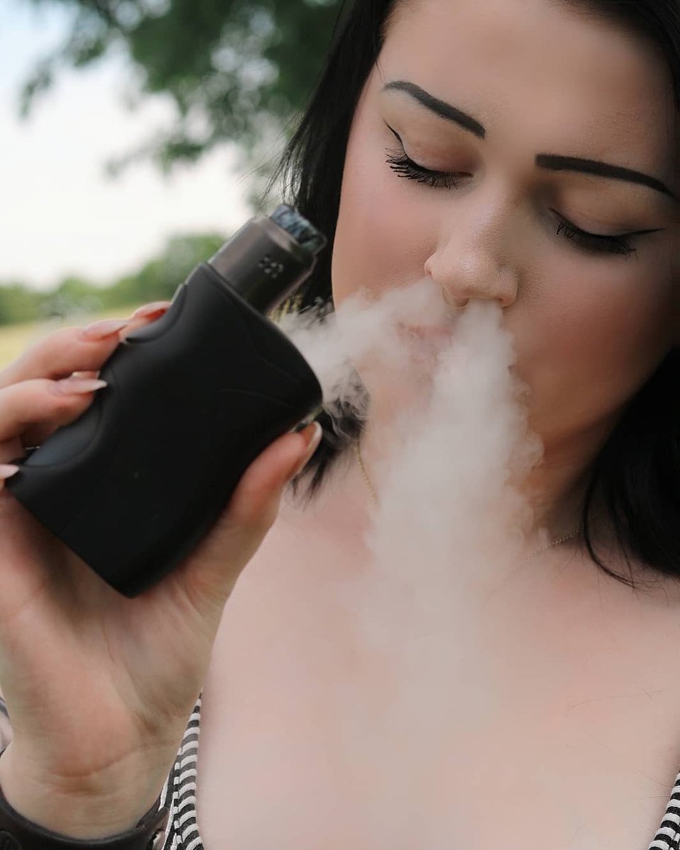 wotofoofficial's tweet photo. Enjoy Recurve setup today! Show yours below💨💨
https://t.co/FrjPQqlRPq
#wotofo #dualcoil #rda #squonk #vaping #vapers https://t.co/HtVRDlzMeR