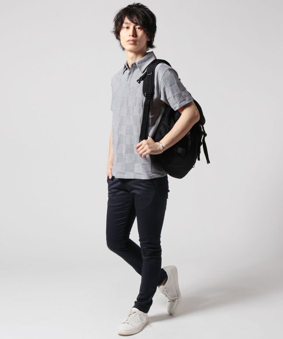 スプートニクス 服 の特徴 年齢層は30代でもいける スタイルアップ便もアリかも アレコレ