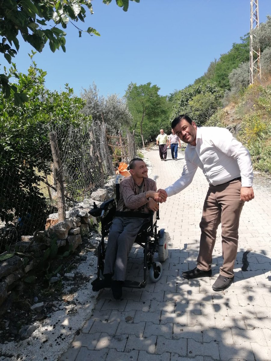 SultanTasl's tweet image. Karşıyaka muhtarı mehmet suna ali nin 24yıllık hayalini gerçekleştirdi teşekkür ederiz size muhtarım