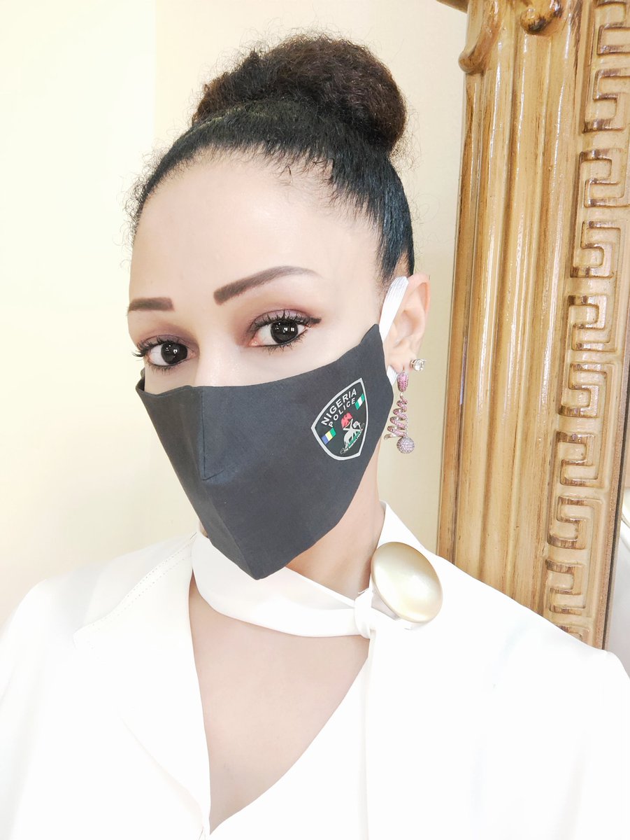 modupeozolua's tweet photo. Masked up and ready for #GBV working group meeting with critical government responders and stakeholders β
#stoprape #stopsgbv
Life of Africa's Humanitarian Queen π
A Princess, A Servant
#work #pmo #edoprincess #AfricanPrincess #oyimizhΓ© #humanitarian #entrepreneur #bosslady https://t.co/DlajqzS2FO