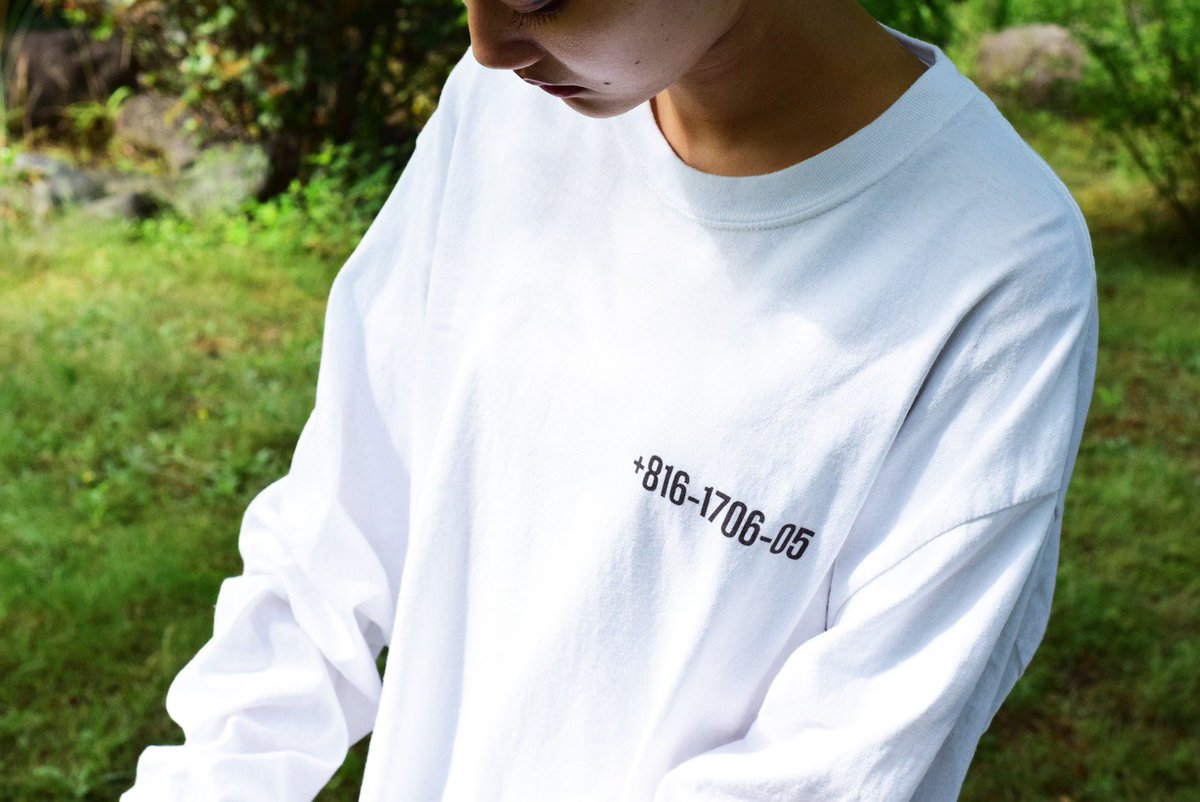 kaku_official's tweet photo. +816-1706-05
#design #graphic #graphicdesign #graphicdesigner #silkscreen #print #tshirt #fashion #fashionphoto #photo #photography #creative #creativeunit #art #artwork #kaku #デザイン #グラフィック #グラフィックデザイン #イラスト #ファッション https://t.co/QpIcSdUHYw