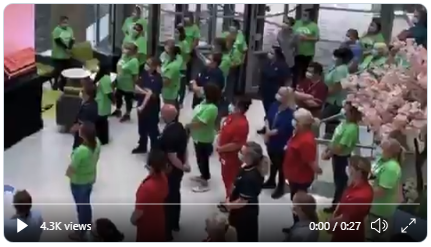 HM3Legal's tweet photo. Clatterbridge Cancer Centre opened to the public over the weekend - watch the surprise video which caught staff unawares during their tea break 👇👇👇
https://t.co/EzNnHHmvD0
#TuesdayThoughts #PositiveMotivation #TenOClockTonic @ClatterbridgeCC https://t.co/nt4uJtwJqm