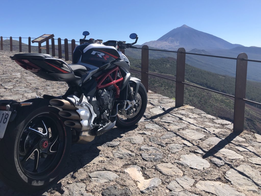 Otro día de paseo ... enamorado 😍😍 #Teide