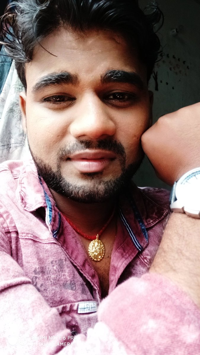 Real_Chanchal's tweet photo. Kaise hai aap aabh https://t.co/XJjSAqoH0z