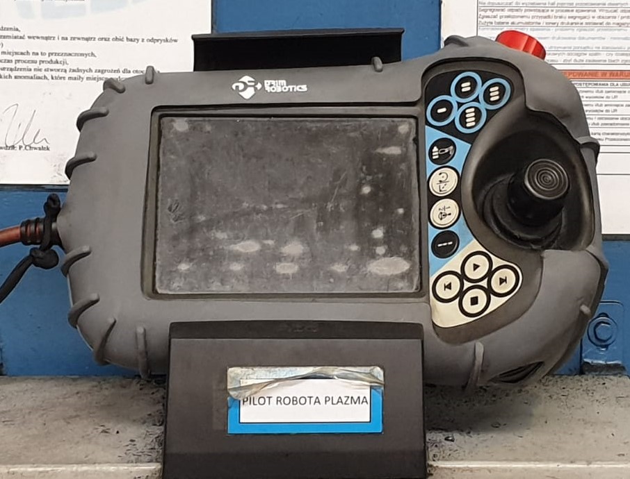 Drim_Robotics's tweet photo. Try our #ProtectionCover #ABB IRC5, protect your tools from accidental drops, guard your activity from loss of production. Visit https://t.co/RzXaGU6VEw https://t.co/XT7qkpB5Dm