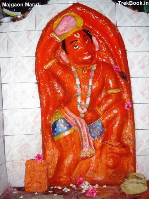 7.Mazgaon: This Maruti was established by Samarth Ramdas in the village of Mazgaon in the year 1649. It is a very beautiful idol and the height of the idol is 6 feet. The Murti is west facing.