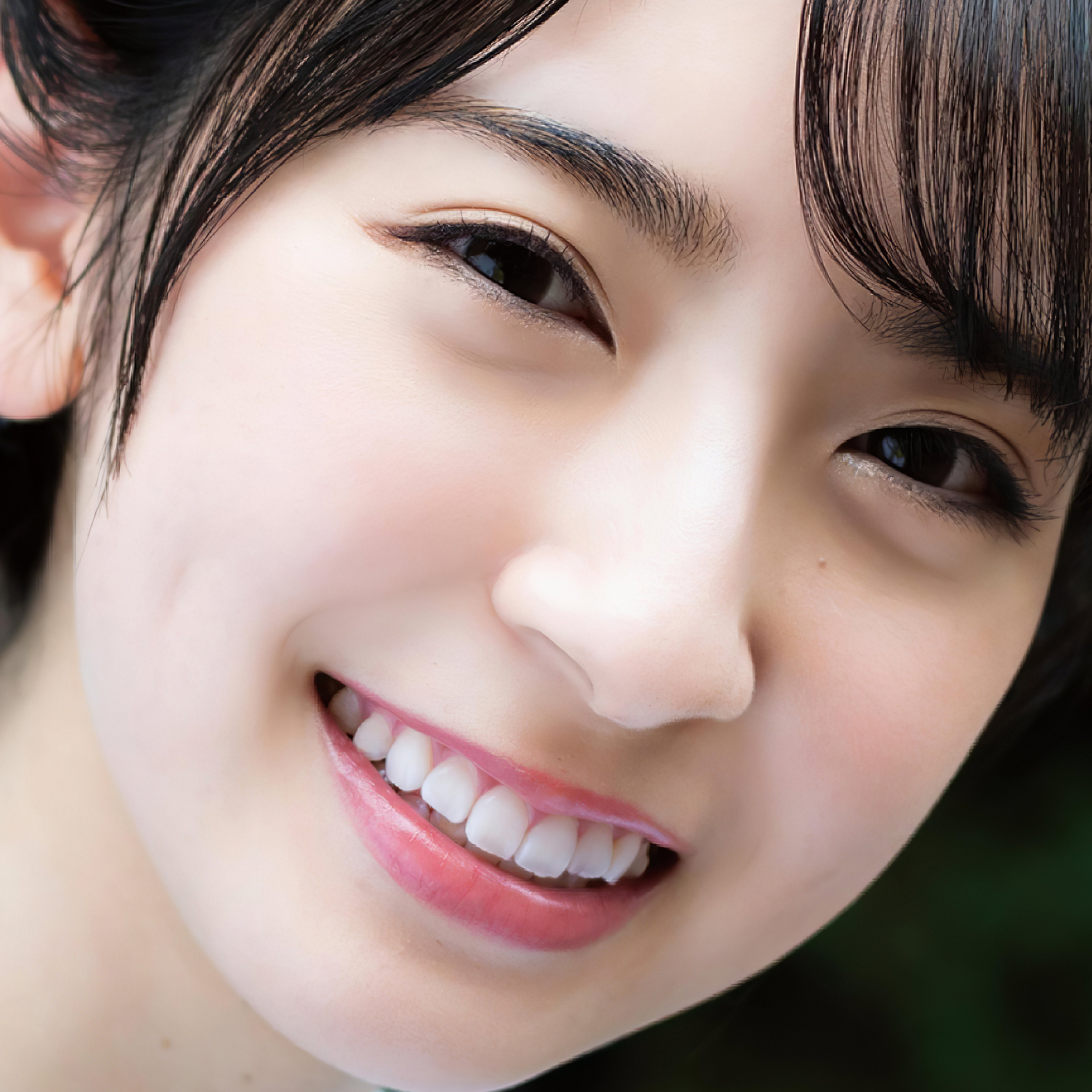 高画質  顔アップ 