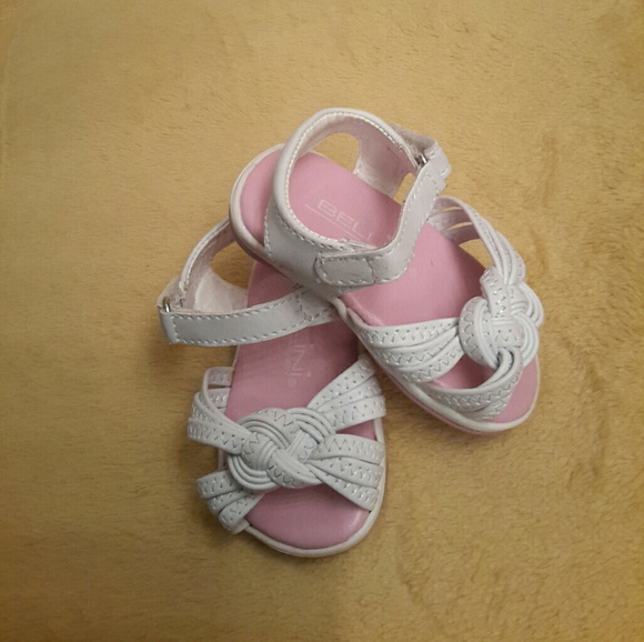 So good I had to share! Check out all the items I'm loving on <a href="/Poshmarkapp/">Poshmark</a> #poshmark #fashion #style #shopmycloset #striderite #calvinklein #bellini: posh.mk/6H5Oy4opJ7