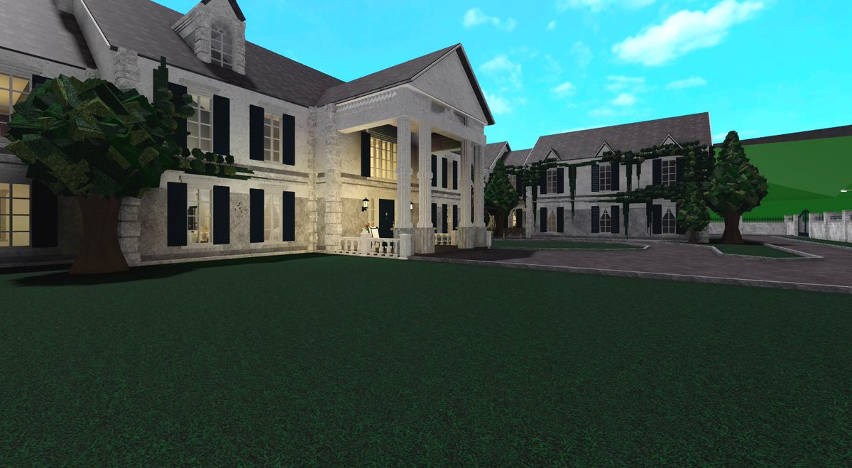 Colonial Mansion Exterior Bloxburg