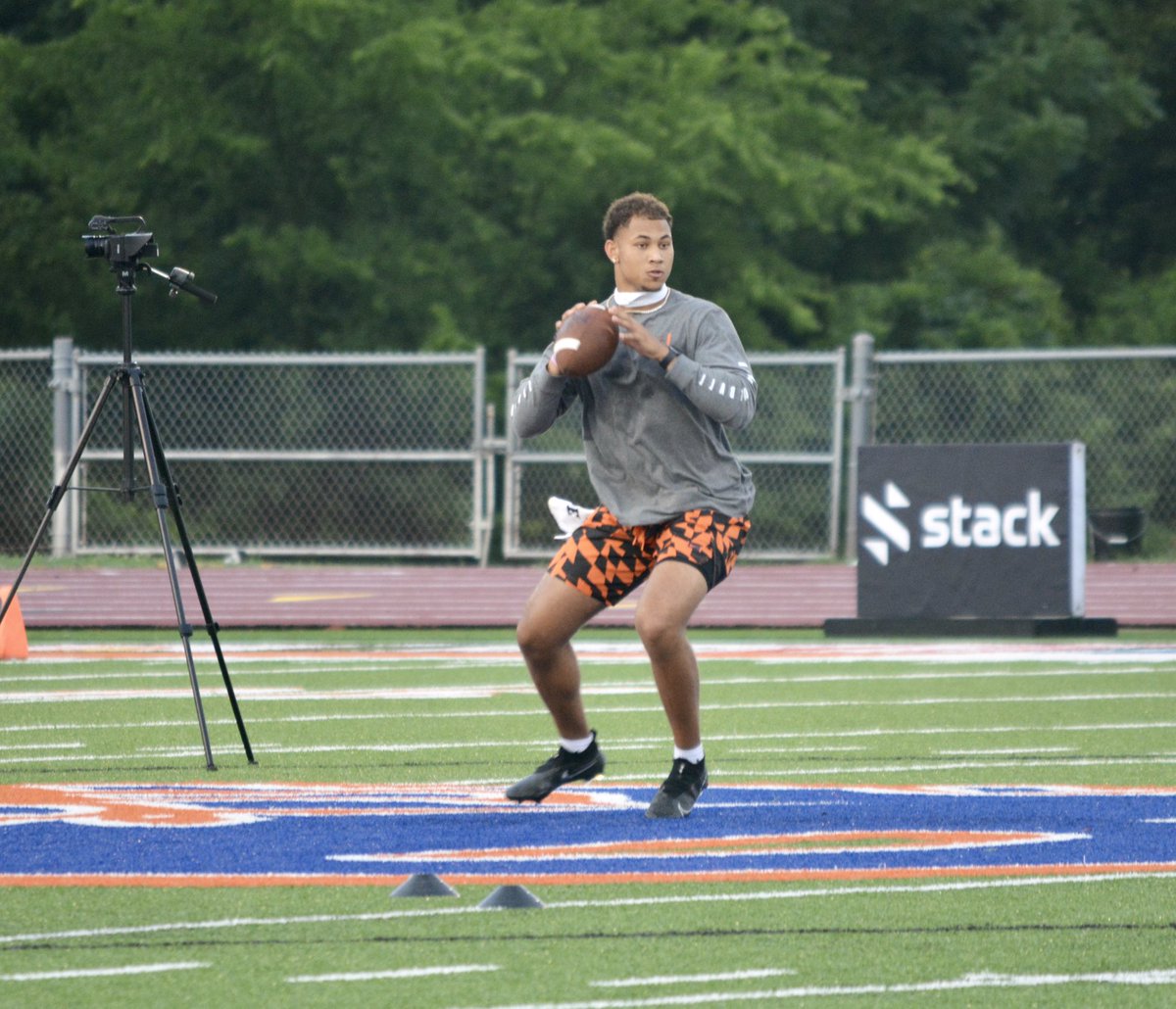 Trey Lance Elite 11 - North Dakota State Qb Trey Lance Wins 2019 Fcs