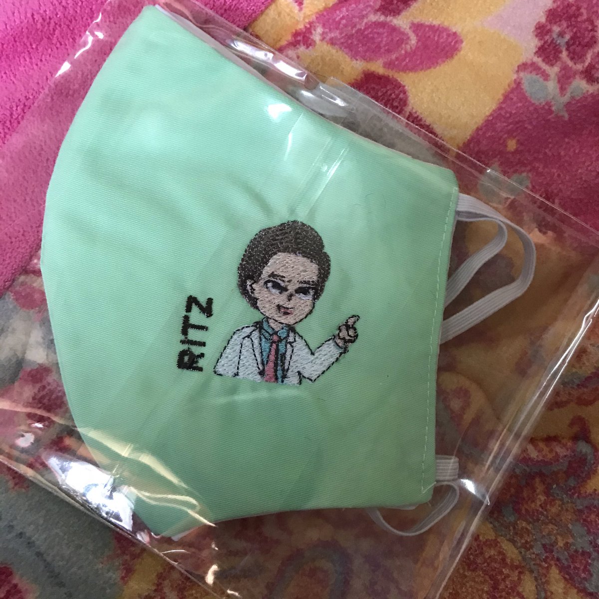 mewmewm49384262's tweet photo. ได้รับแล้วนะคะ ไม่กล้าใช้เลยแงงง 💚 #RitzFC_official @GiftForFans https://t.co/4ShgCgsgHq