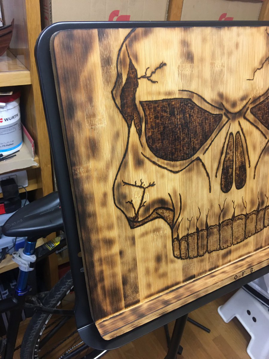 rdcollazorojo's tweet photo. #skull #wood #woodwork #Madera #crafts #handmade #skulls #pirograbado #artesania https://t.co/xWgXn7t6RI