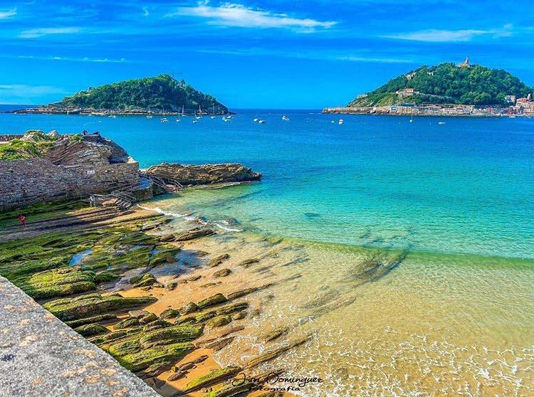 SSirimiri's tweet photo. Sea. 🌊
Sun. ☀️
Summer. 😎
SSirimiri... 💦

📷 @javi33d (IG)

#SSirimiri #EsenciaDeSanSebastián #DonostiakoEsentzia #SanSebastian #Donostia #Summer #Verano #Uda https://t.co/ZzWz1lxo2a