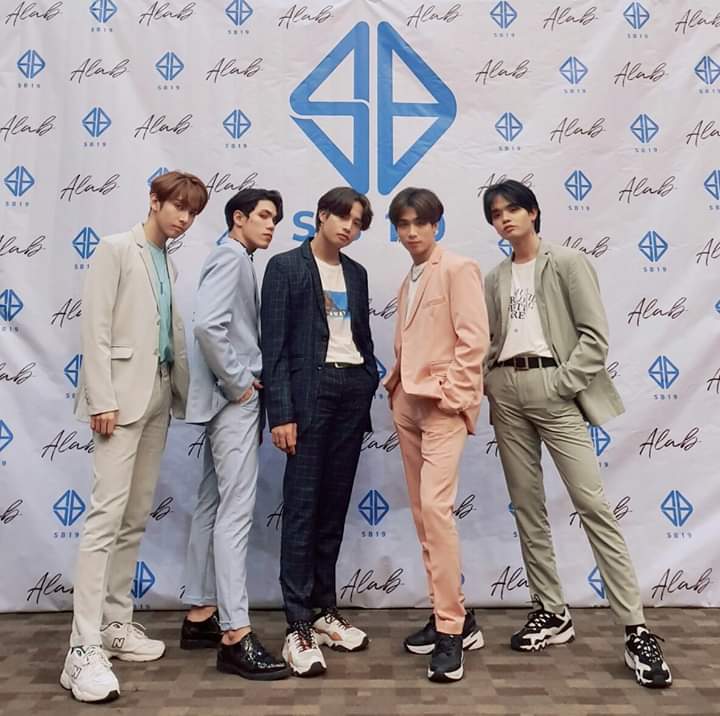 SOFT4KEUN's tweet photo. SB19 is really the 1st &amp; ONLY Pinoy🇵🇭 Group that got a slot in Billboard's Social 50 Charts (Top 10), alongside with these Kpop🇰🇷 groups: BTS, SEVENTEEN, BLACKPINK, STRAY KIDS, NCT127, EXO, TWICE, MONSTA X and THE BOYZ. ++ 

@/ erik yhuen https://t.co/usD2NZ7Ljs