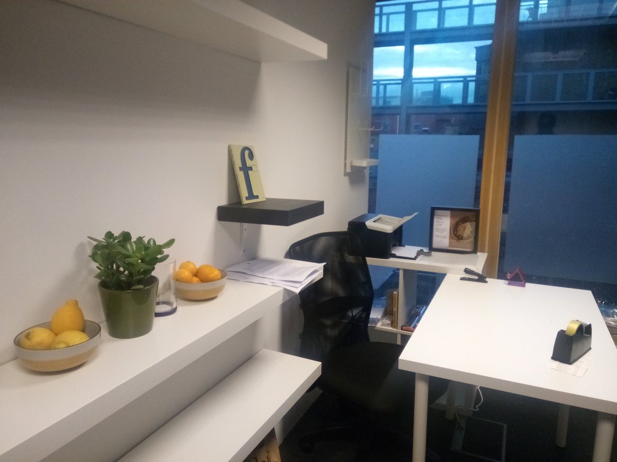 flippedeye's tweet photo. It's inhabited! The chair was recovered from a second hand shop, provided a fun ride downhill to the office and suddenly it entered a world of colour (unlike much of UK publishing ☁️). 

Notes:
* that's a money plant
* the cloud is shade

#FEStyle
#OfficeLooks 
#transformation https://t.co/PW0Dx1xTX7