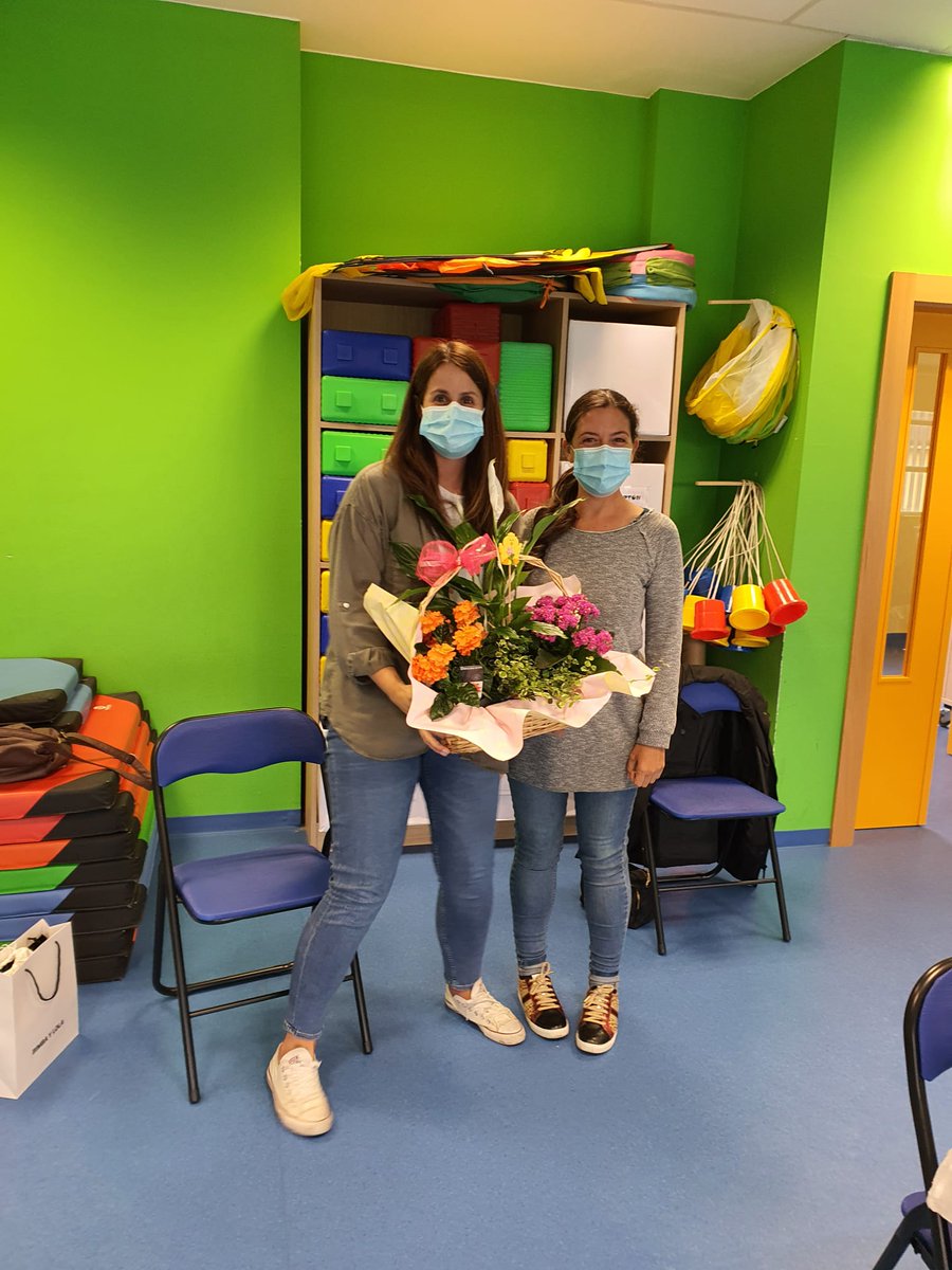 AguanazCeip's tweet photo. Dia de trabajo y despedidas. Gran equipo CEIP AGUANAZ. Feliz verano. https://t.co/wp1qcpS0xH