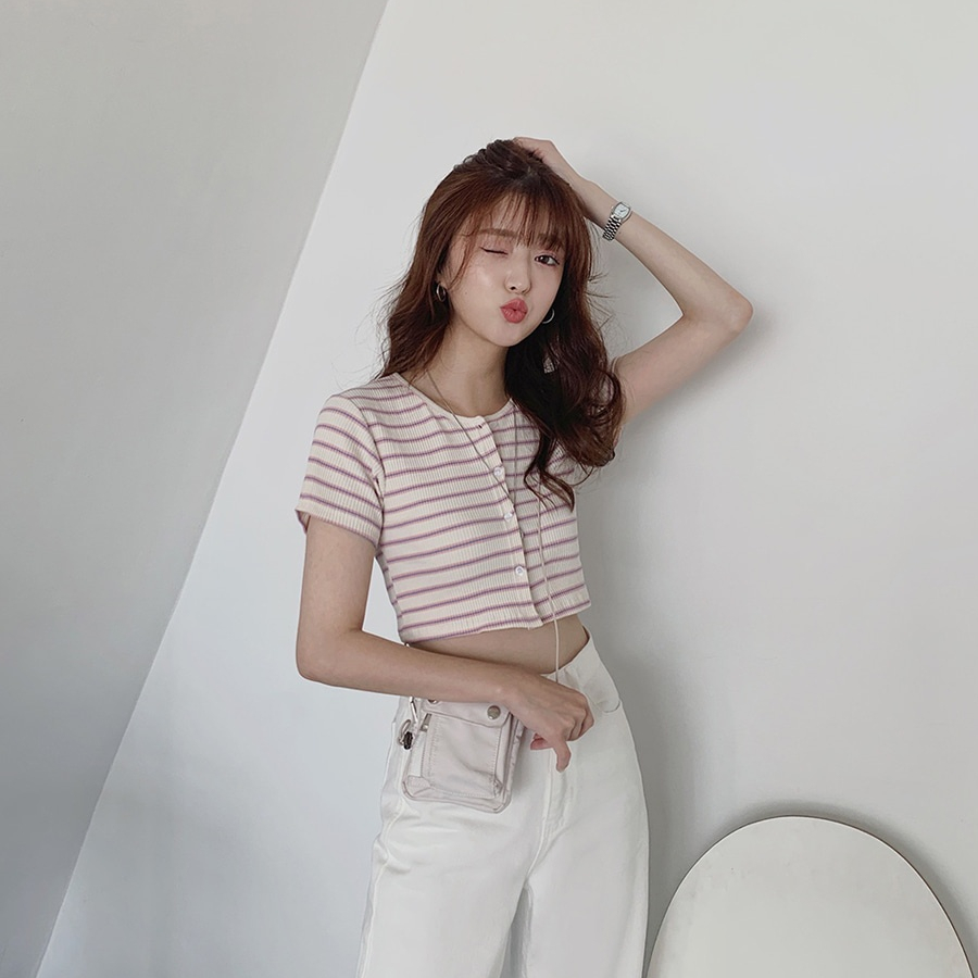 dejou_en's tweet photo. #BeLovable #DEJOU❤️
Cropped Slim Striped Cardigan ($15.40)
https://t.co/3Ju8GfgvIO https://t.co/gqNzo1gUGj
