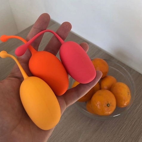 evastoys's tweet photo. Don’t forget to eat your fruits and exercise with Kegel Mango Training Set by @calexotics 🥭🍑🍊
⠀
Get yours now!
https://t.co/7htBvPmai0💋
📷 : @naughtynorthca⠀
#evastoys #evastoys_eu #calexotics #californiaexotics #adultsexshop #sextoyshop #mondaymotivation #pleasure https://t.co/WbyIwNgCl9