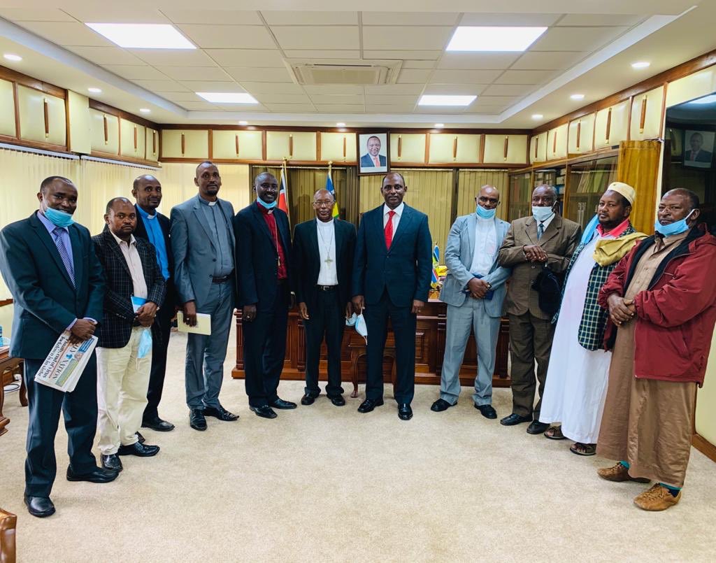 BaloziYatani's tweet photo. Fruitful engagement with the Marsabit Inter-faith Council in my office. We re-committed ourselves to support the reconciliation efforts between the various groups of the county. https://t.co/cnCconTGT9