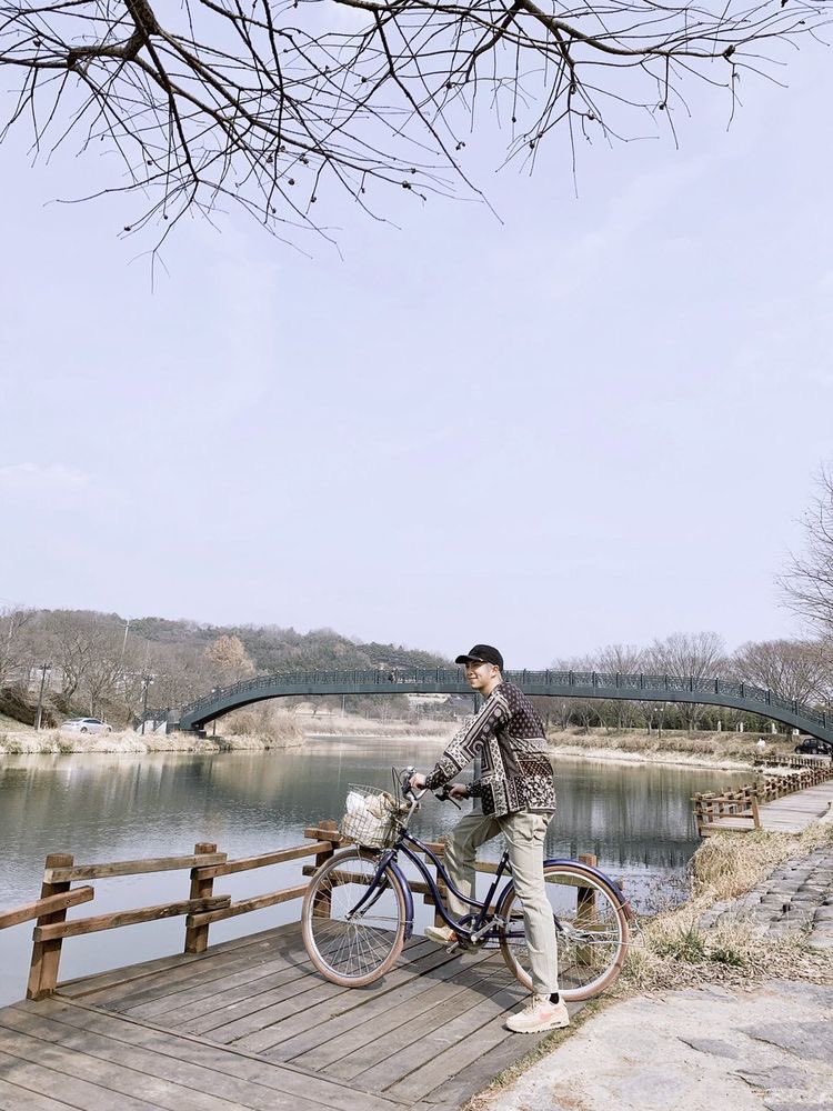  Namjoon as your nature lover boyfriend     { an astonishing thread }