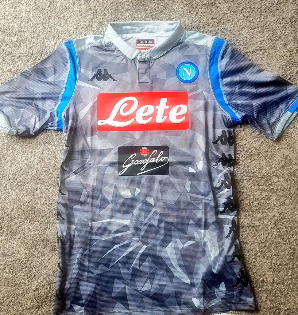 Day 88:Napoli third shirt, 2018/19.This was the 3rd shirt worn by Napoli as they finished 2nd in Serie A to Juventus. How they can call this a size Large is beyond me, it's like wearing a wetsuit. 9/10 @homeshirts1  @TheKitmanUK