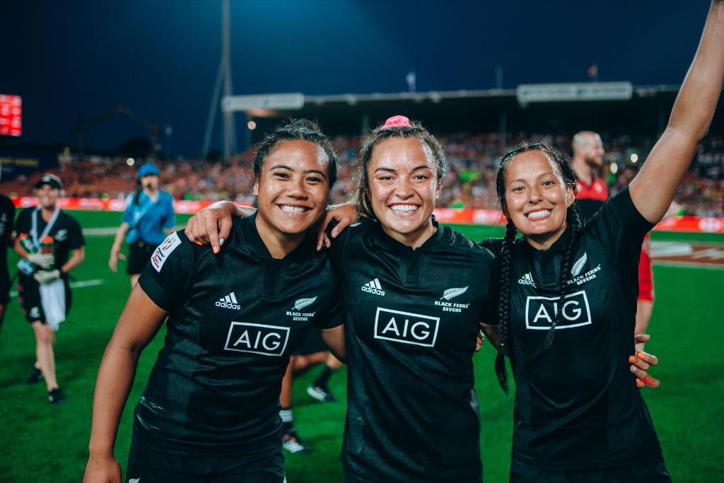 HSBC Sport (@hsbc_sport) on Twitter photo Together we will return. 👊 🏉
Congratulations to @AllBlacks7s and <a href="/BlackFerns/">Black Ferns</a>, your 2020 @WorldRugby7s champions. 🏆
#HSBC7s #NZSevens #Rugby7s Together we will return. 👊 🏉
Congratulations to @AllBlacks7s and <a href="/BlackFerns/">Black Ferns</a>, your 2020 @WorldRugby7s champions. 🏆
#HSBC7s #NZSevens #Rugby7s