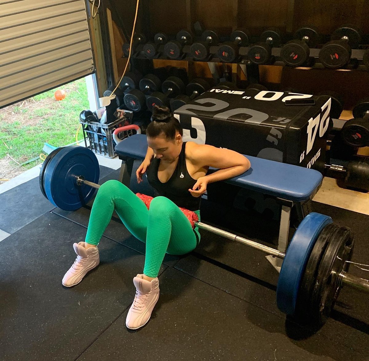 SavageFitnessAc's tweet photo. That moment right before you lift something heavy
https://t.co/DG3wvh5Oj8
#girlwholifts #legday #peachy #booty #hipthrust #bootybuilding #hipthrusts #teambumbum #fitness #fitfam #bikini #bikiniathlete #bikinicompetitors #slimtum #slimtumfam https://t.co/ghcvgsUY0I