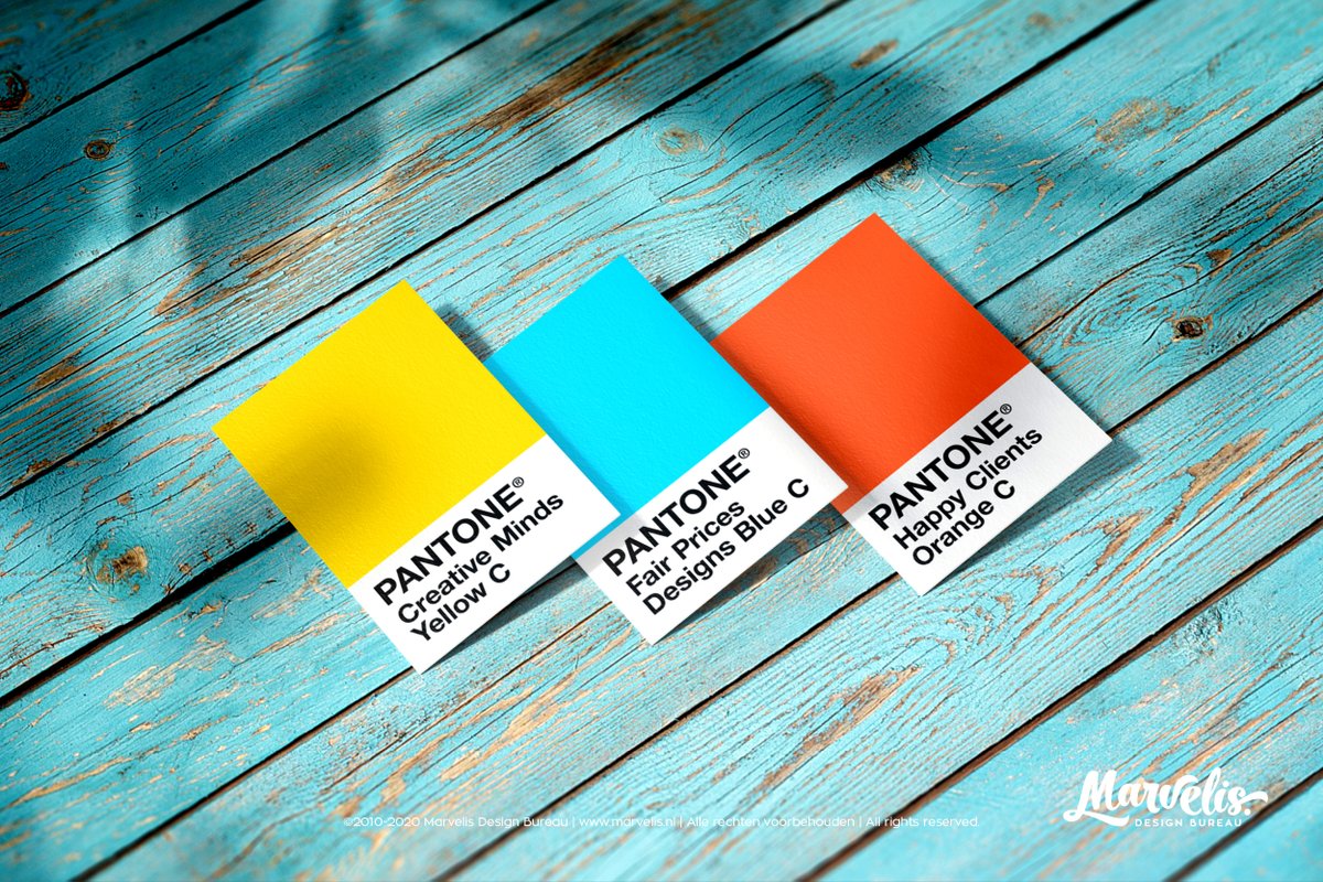 MarvelisDB's tweet photo. Zomers rijtje hè! Onze favoriete eigen Pantone kleuren...
---
#marvelisDB #grafischontwerpers #pantone #loveourjob https://t.co/TsBr8Rm4Pq