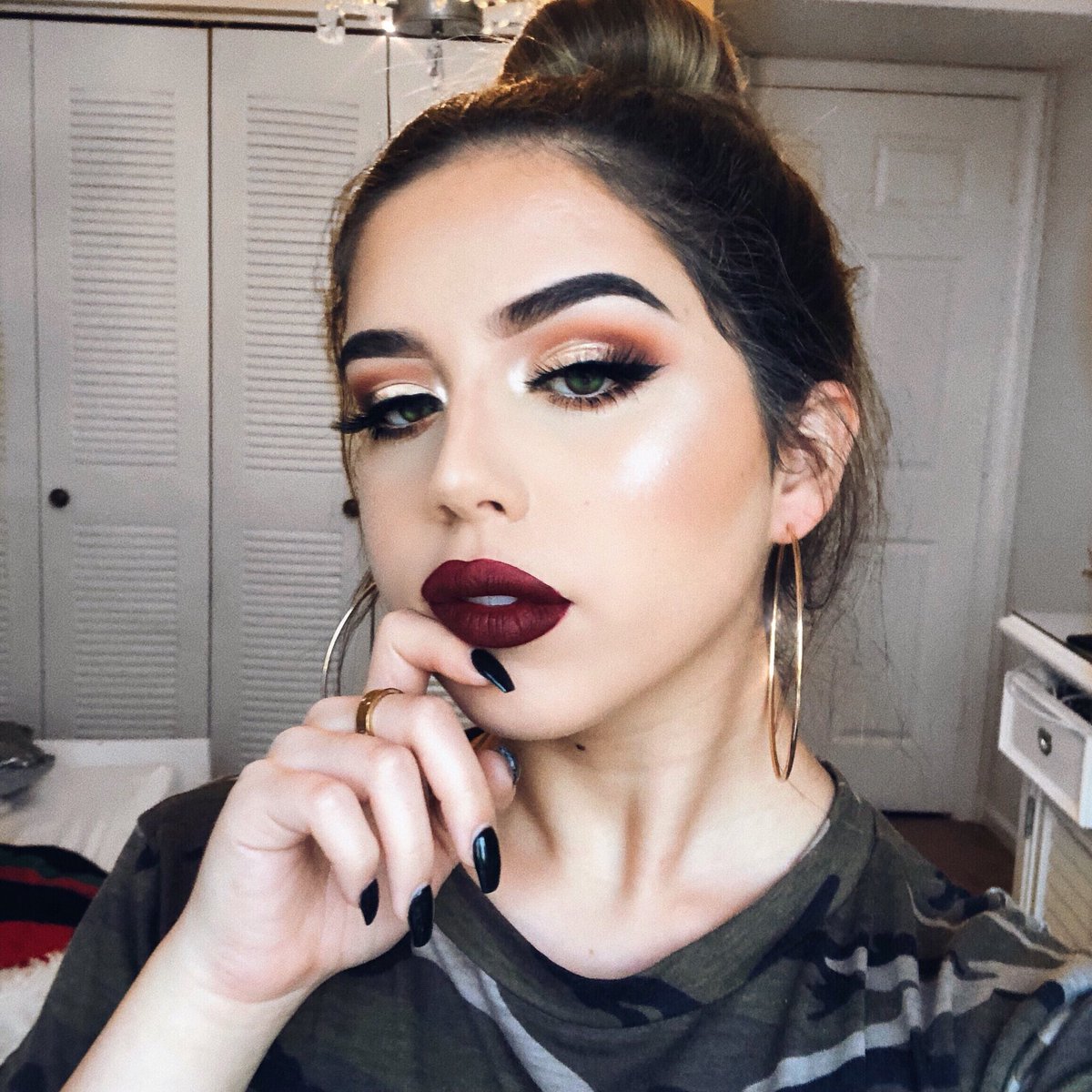 Finally #18 

Rt for a nude in ur dm :) 🎂