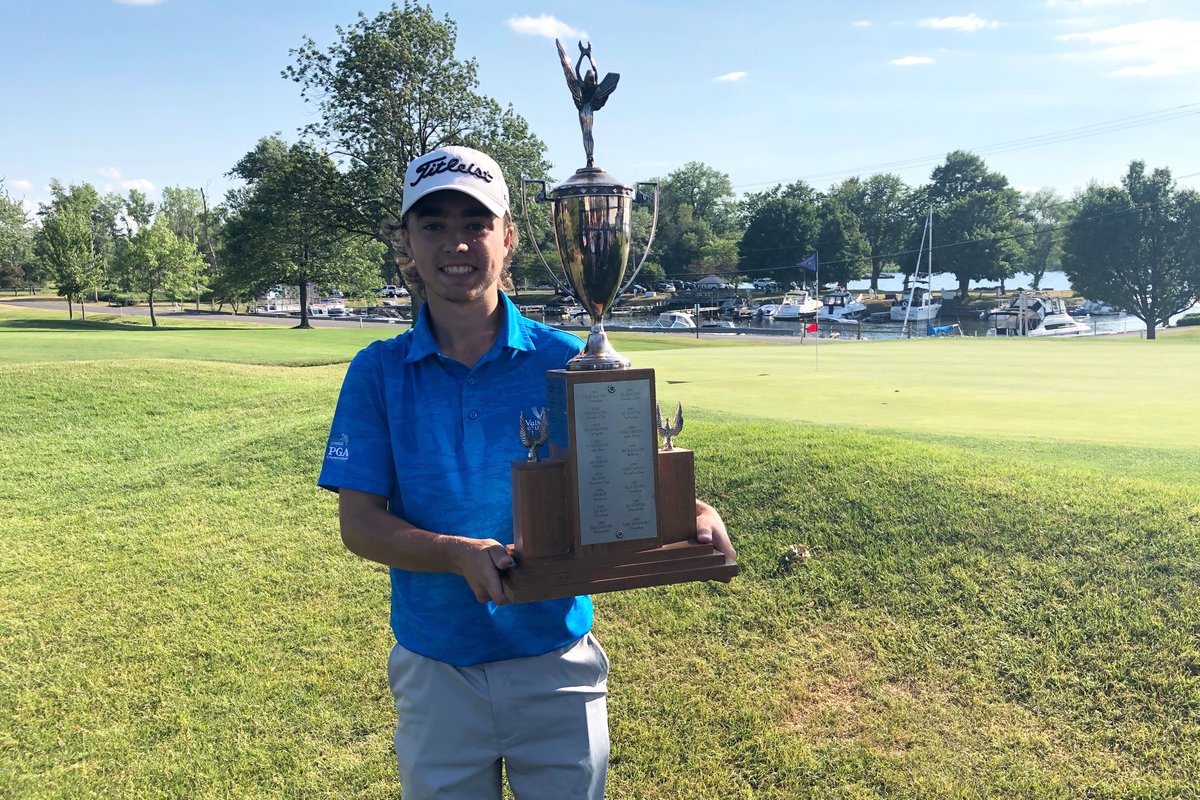 Johnny Gruninger of Bellevue is the 2020 SDGA Gerry Ashe Memorial champion!

The 17-year-old posted an incredible 10-under 206 over three rounds to win at Lakeshore.

Recap/Results: bit.ly/31wY2i2
