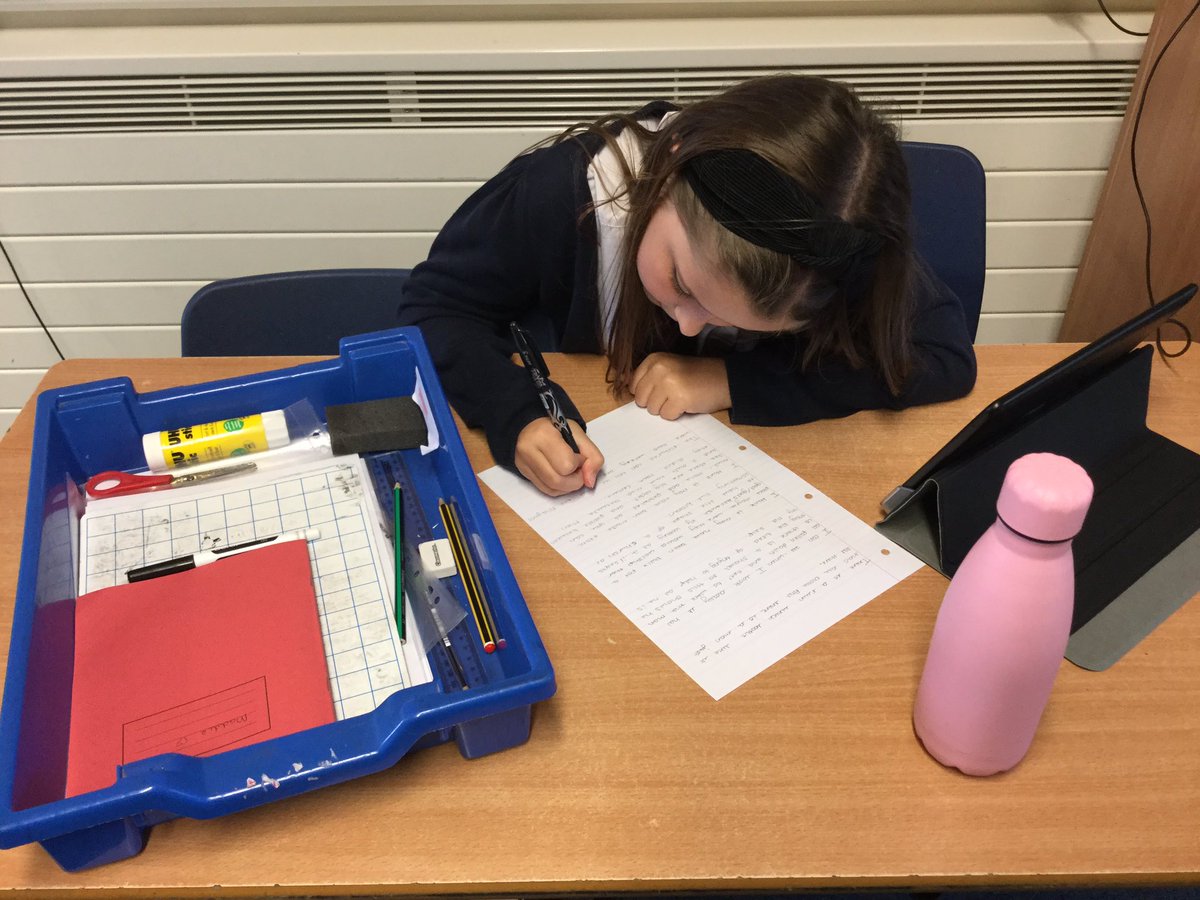 CroxbyPrimary's tweet photo. Year 6 have been historians today, examining primary and secondary sources of evidence to discover information about the Mayan’s. We also enjoyed a game of cops and robbers on #2write to retrieve knowledge from last week’s learning @purplemash #thecroxbyway #retrievalpractice https://t.co/WFNcGicTEW