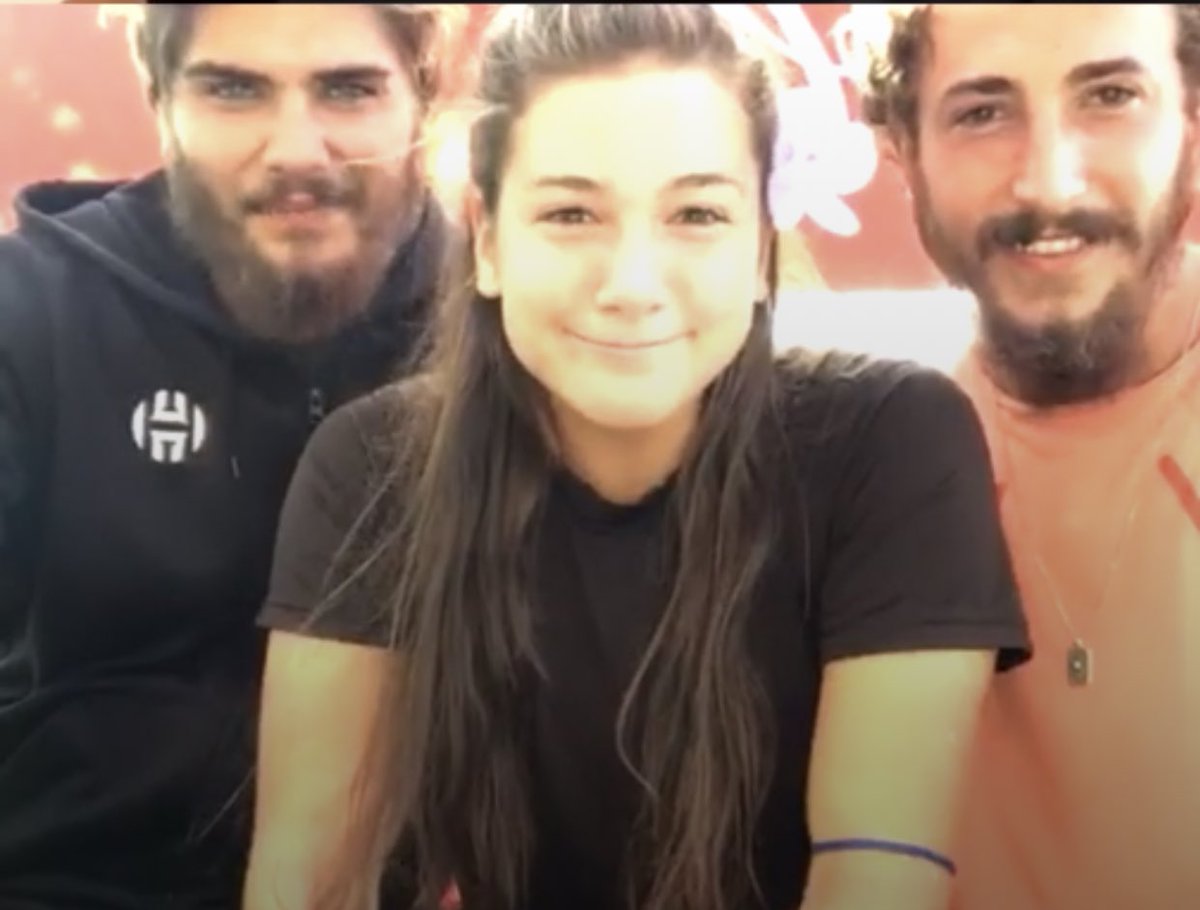 Abi-kardeş🌸 
#Barismuratyağcı #nisaboelukbasi #berkankarabulut #survivor2020