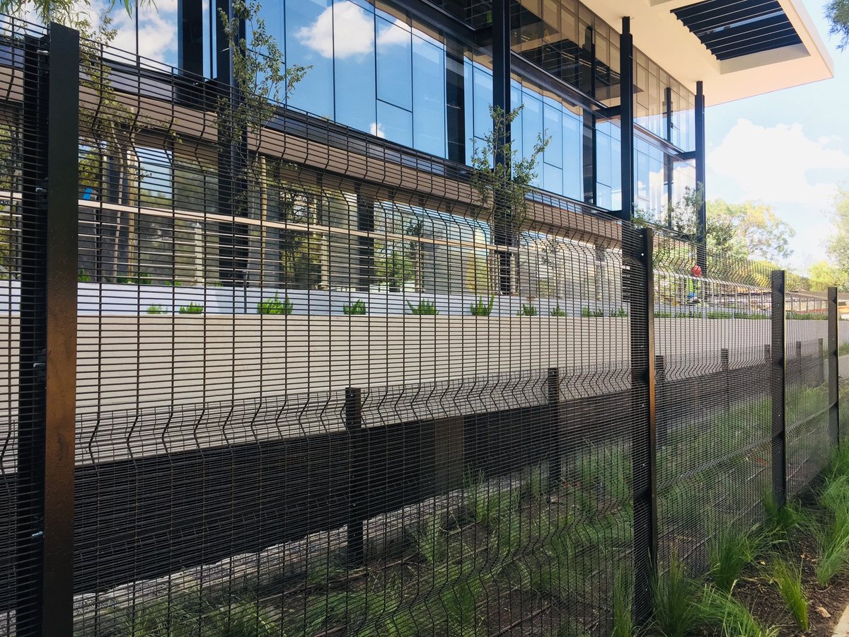 KondwaniGroup's tweet photo. We do basement façades,electrified fencing including gates https://t.co/ZYRUBYVVpL