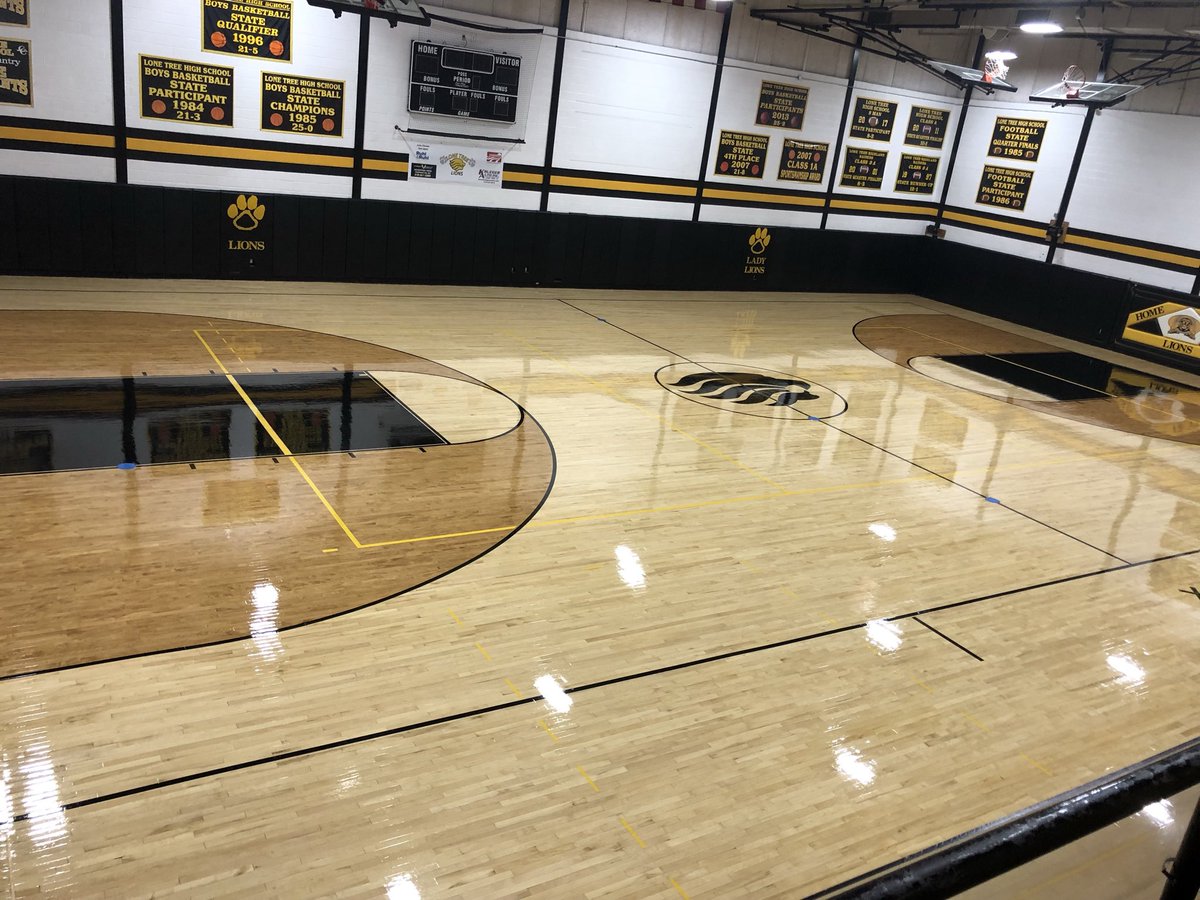 LTLions's tweet photo. Gym floor has another coat on it. Looks good! #GoLoneTree https://t.co/XHL3lXv6eL