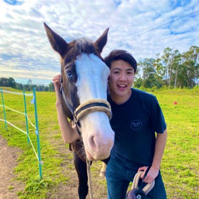 daiki_2020's tweet photo. ついにオーストラリアで念願の馬を飼います🐴
名前はMitchell、ニックネームはみっちーです😊　
早く前進、停止ができるようになると嬉しい😃
#馬　#ペット　#オーストラリア
#シドニー　#馬のいる暮らし
 #NewProfilePic https://t.co/QUOzZEZPCM