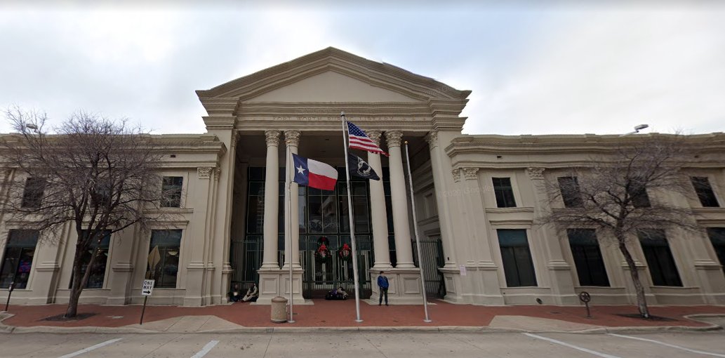 Pictures of Public Libraries tweet media