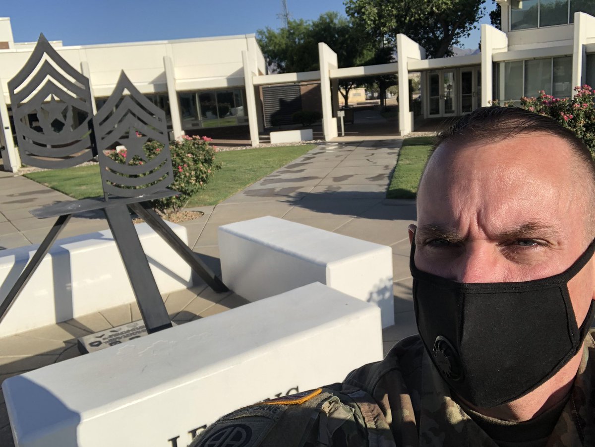 CSM_Schmidt's tweet image. Beautiful day in the Borderlands and I get to start every morning walking into the office with best reminder of my obligations as an NCO! #NCOLCOE #USASMA