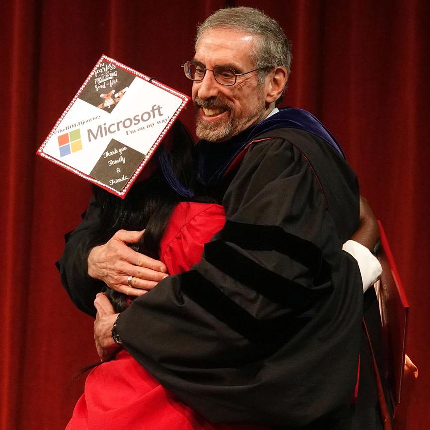 FarmerSchoolMU's tweet photo. We want to congratulate @FarmerSchoolMU dean Marc Rubin on his retirement today after 30 years at @miamiuniversity! #MyFSB #LoveandHonor https://t.co/lxkl9rZtGW