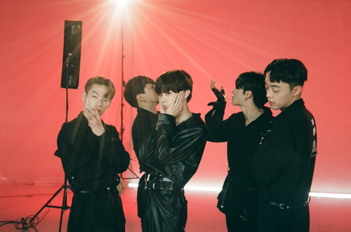 MPD(엠피디) tweet media
