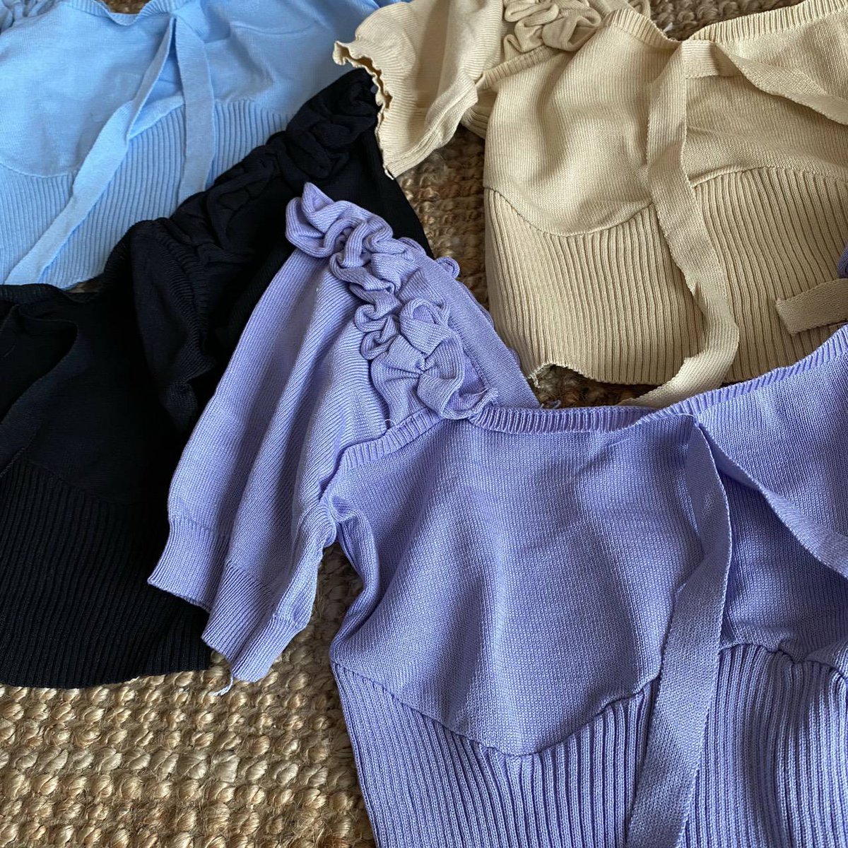 fouruclothes's tweet photo. ♡ พร้อมส่ง 150-. 🍿✨ ⁣⁣
🦋 เสื้อไหมพรมแต่งระบาย ☔🌈
⁣⁣
🌼 ยาว15.5" อก26-42"⁣⁣
🌼 ครีม ดำ ม่วง ��้า
⁣⁣
#เสื้อผ้าสไตล์เกาหลี #เสื้อผ้าแฟชั่นเกาหลี #เสื้อผ้าเกาหลี #เสื้อผ้าพร้อมส่ง #เสื้อผ้าแฟชั่น https://t.co/gOgGiyEJgh