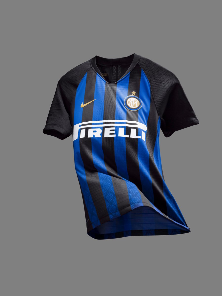 2018/19Again, the base style means no stripes on the sleeves so it back to regular stripe width with a graphic in side the stripes. A good job of creating difference from 17/18 (stripes) and 16/17 (shade of blue and branding/sponsor colour)